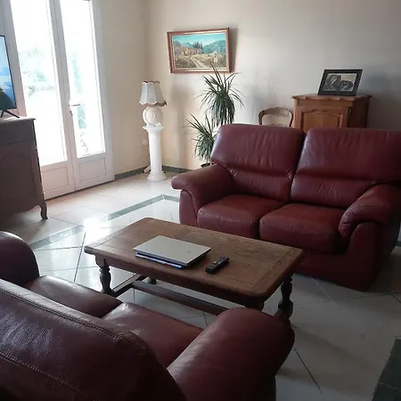 Aux Buzons, Jolie Champenoise Вилла *