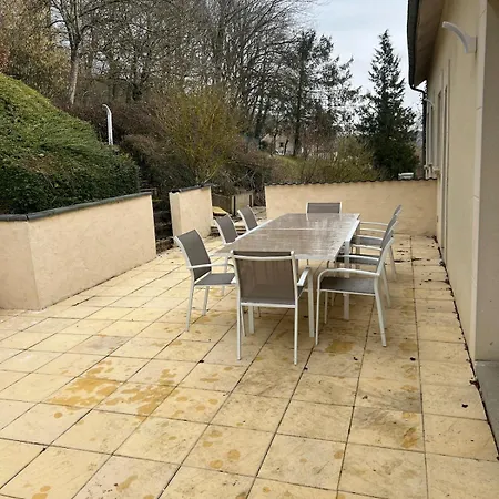 Aux Buzons, Jolie Champenoise *