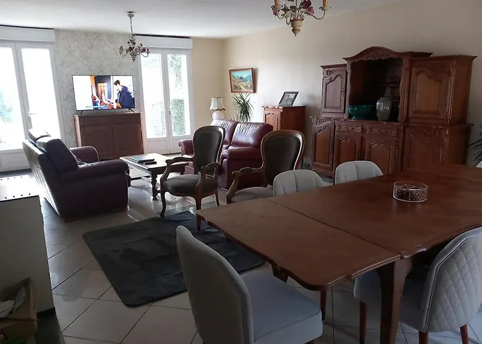 Aux Buzons, Jolie Champenoise Villa