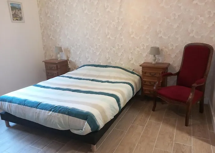 Aux Buzons, Jolie Champenoise Moslins